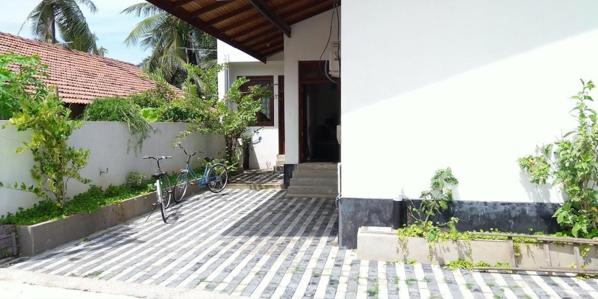 Negombo Holiday Home Exterior foto